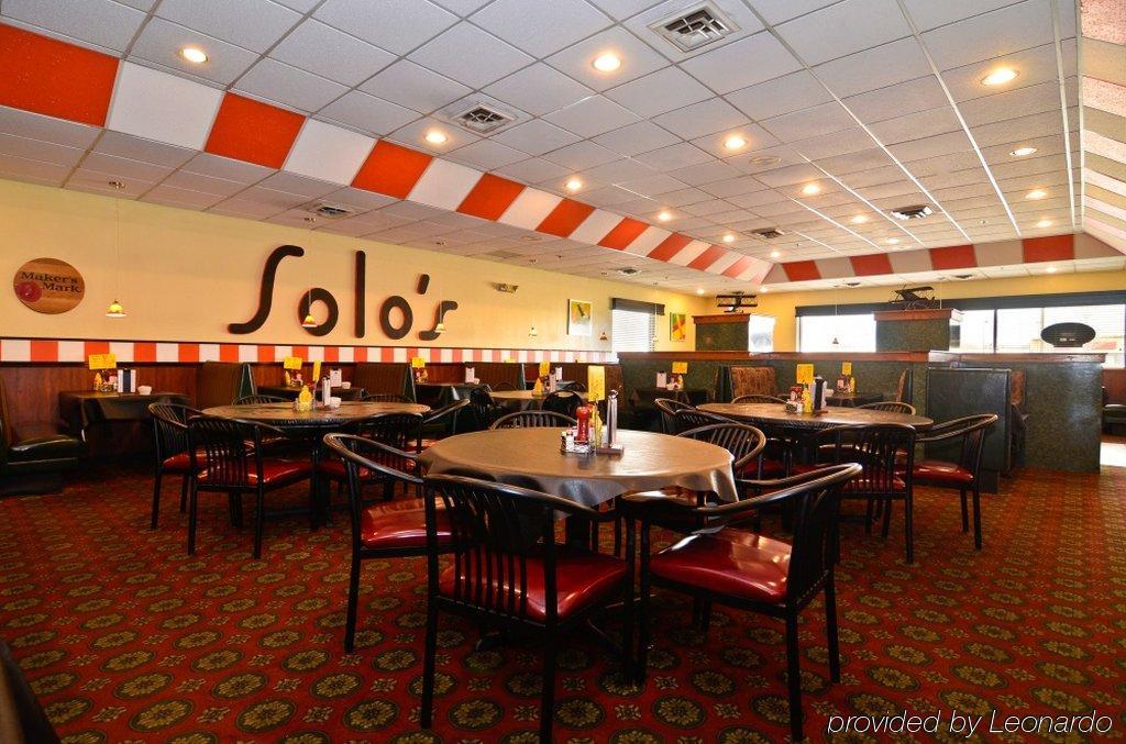 Motel Red Roof & Conference Center Airport 2*